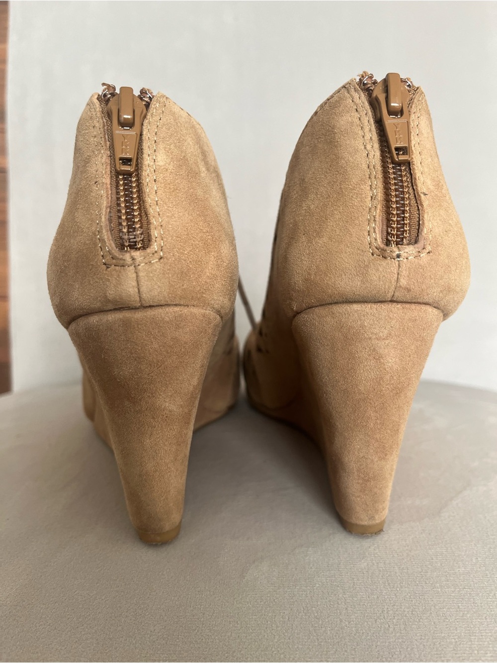 Sofft Yardley Nude Suede-Like Lace-Up Wedge Sandals EUC - Picture 6 of 10